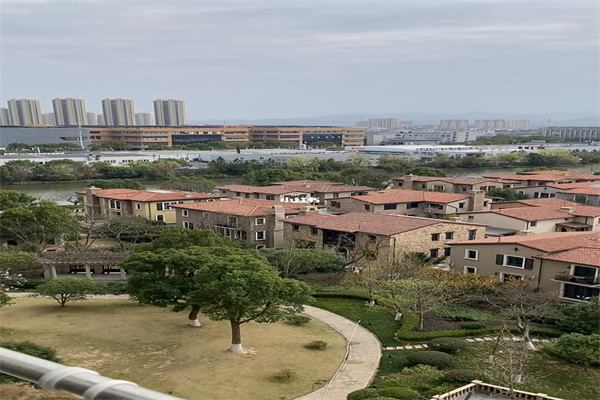 说不清故乡的规划师,为何要漫游小地方和城市的角落?